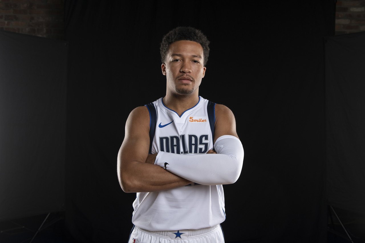 般高飞球先 般高飞球先