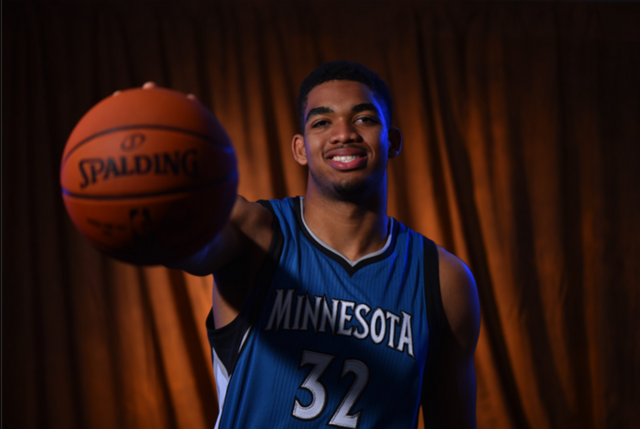 出球屡屡露 出球屡屡露